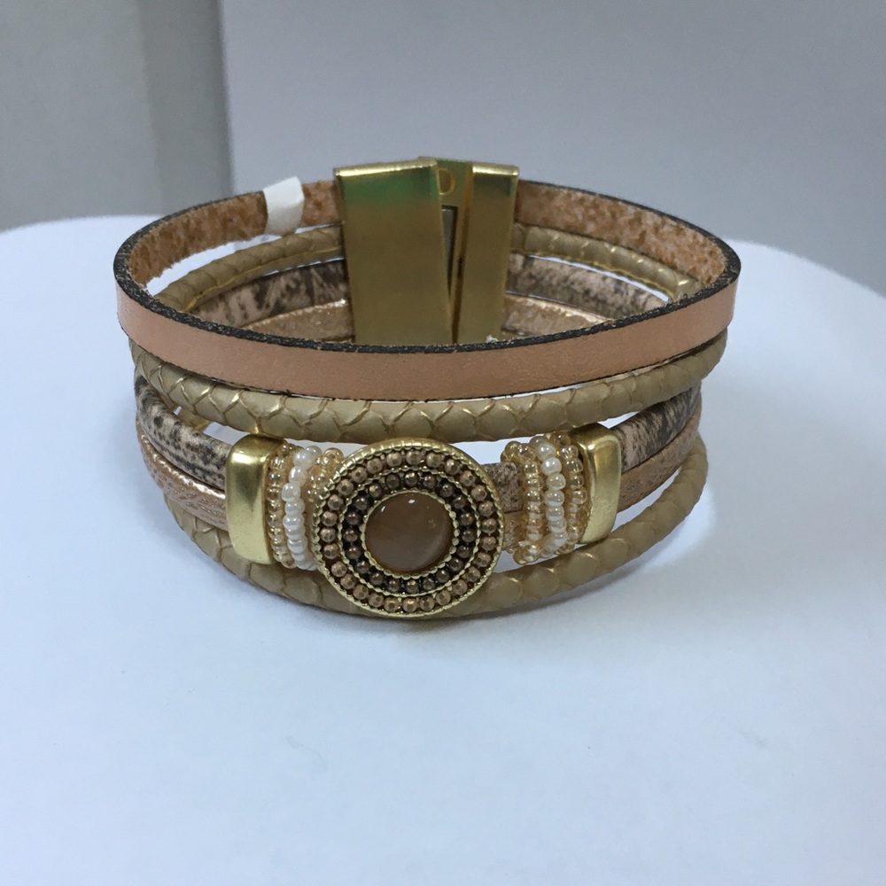 Magnetic Clasp Leather Wrap Bracelet